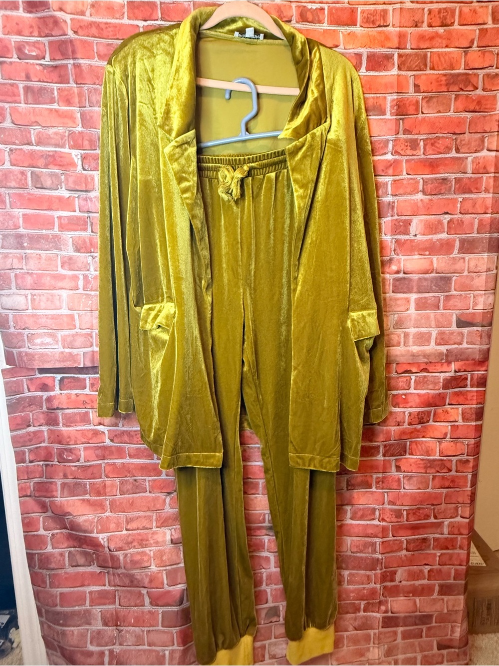 Vada Winter Velvet Blazer Joggers Set - Chartreuse  Green Women's